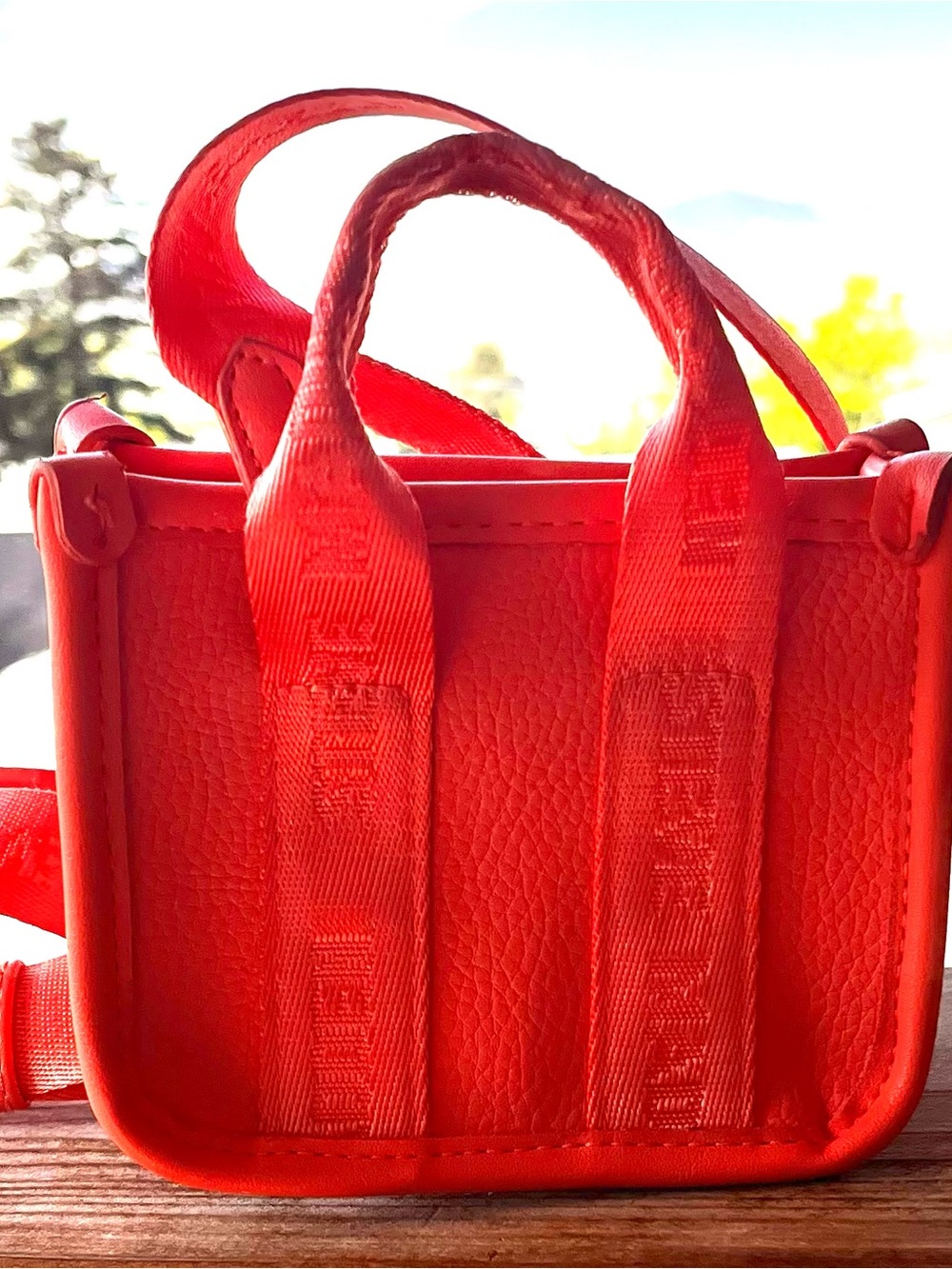 Mini Steve Madden purse - Picture 3 of 6